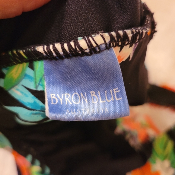 Unique vintage style pin-up byron blue one piece swimsuit - Picture 7 of 8